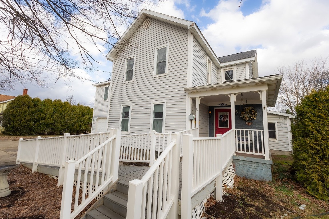 706 N Center Street, Corry, Pennsylvania image 2