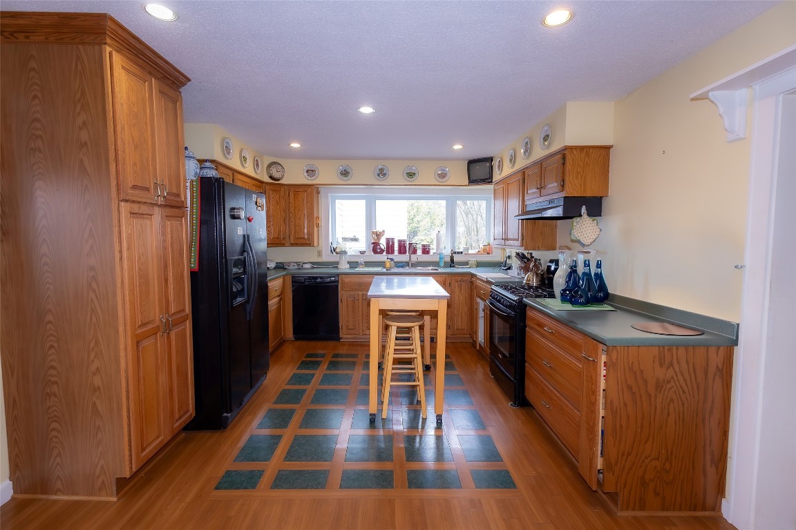 706 N Center Street, Corry, Pennsylvania image 10