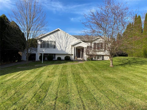 Photo for 12708 HICKORY Drive