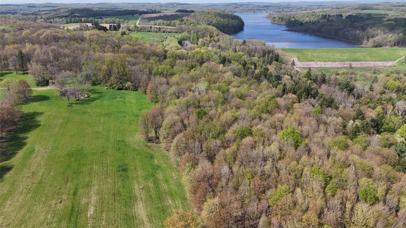 14265 Hare Road, Waterford, Pennsylvania image 22