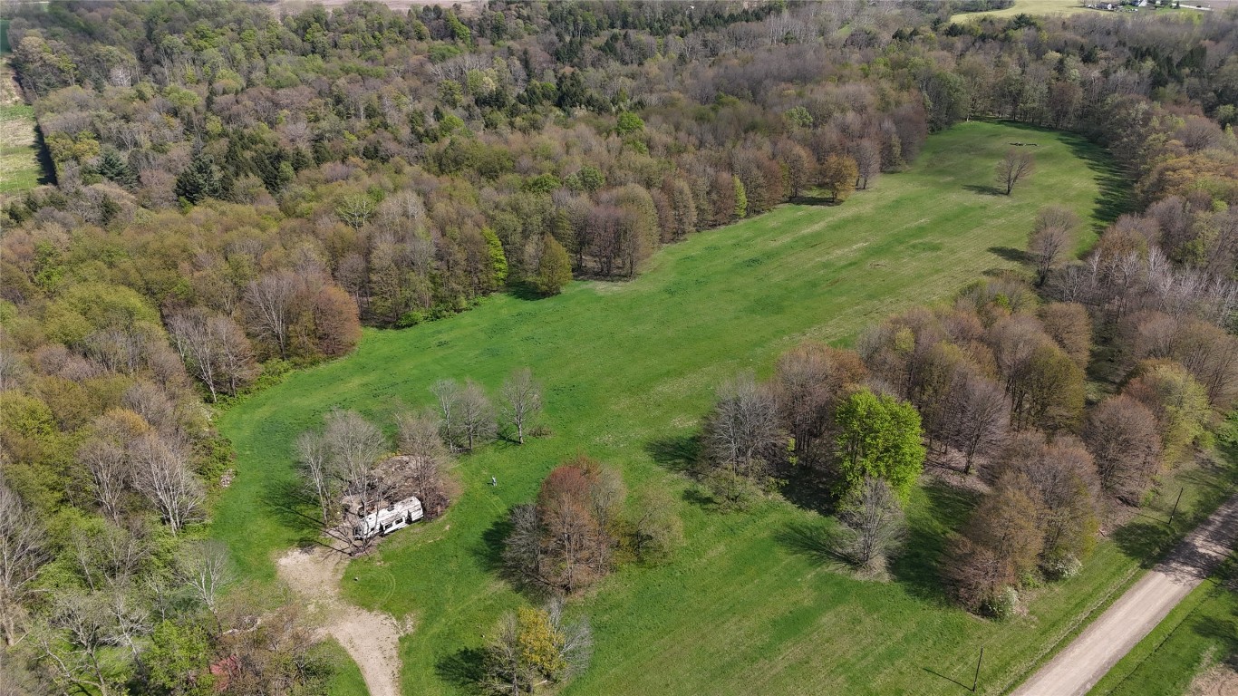 14265 Hare Road, Waterford, Pennsylvania image 40