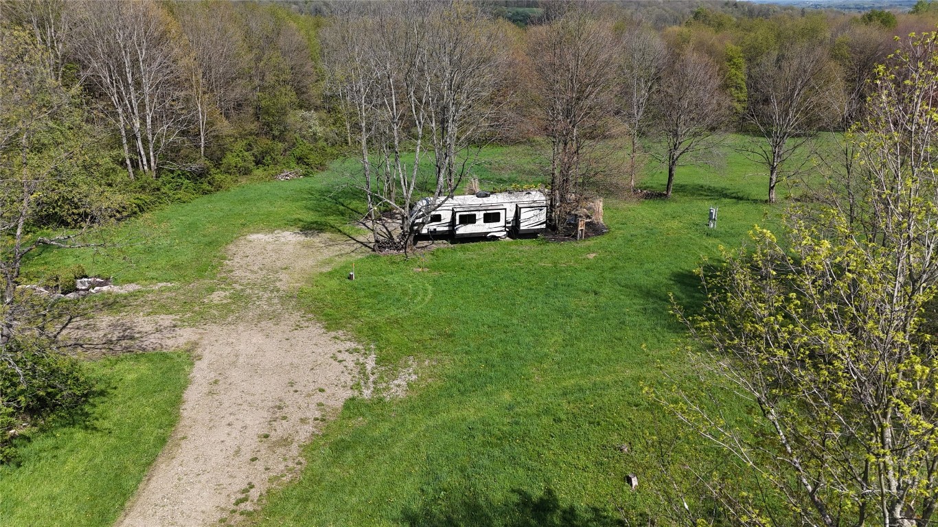 14265 Hare Road, Waterford, Pennsylvania image 44
