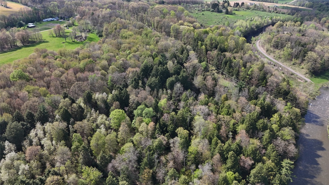 14265 Hare Road, Waterford, Pennsylvania image 2