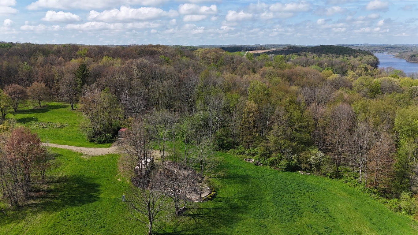 14265 Hare Road, Waterford, Pennsylvania image 24