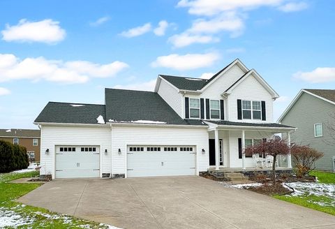 Homes For Sale - 7656 Oakwilde Drive<br/> Fairview, PA 16415