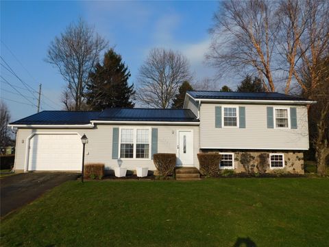 Homes For Sale - 3205 Lynann Lane<br/> Fairview, PA 16415