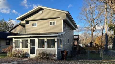 Homes For Sale - 12006 Sunnyside Avenue<br/> Crawford County, Conneaut Lake, PA 16316