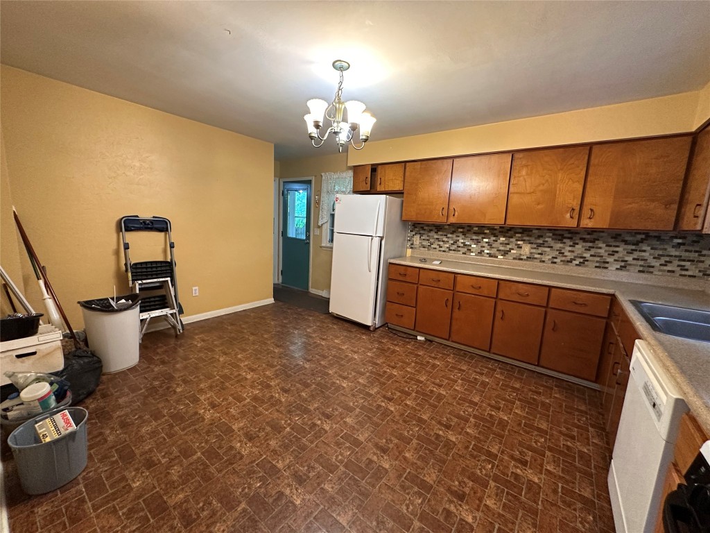 2741 E 29th Street, Erie, Pennsylvania image 12