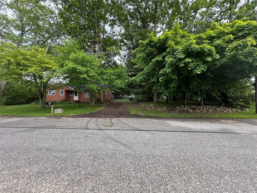 2741 E 29th Street, Erie, Pennsylvania image 2