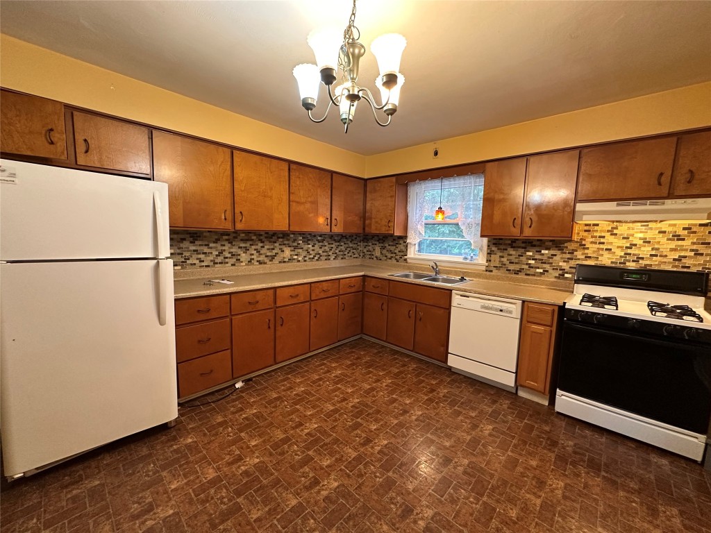 2741 E 29th Street, Erie, Pennsylvania image 11