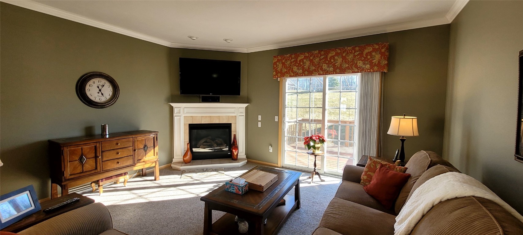 6610 Meadowland Circle, Erie, Pennsylvania image 3