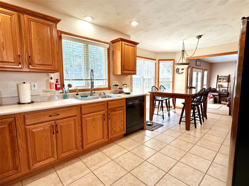 5125 Coventry Drive, Erie, Pennsylvania image 13