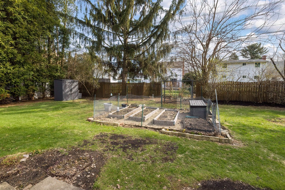 5605 King Road, Erie, Pennsylvania image 4