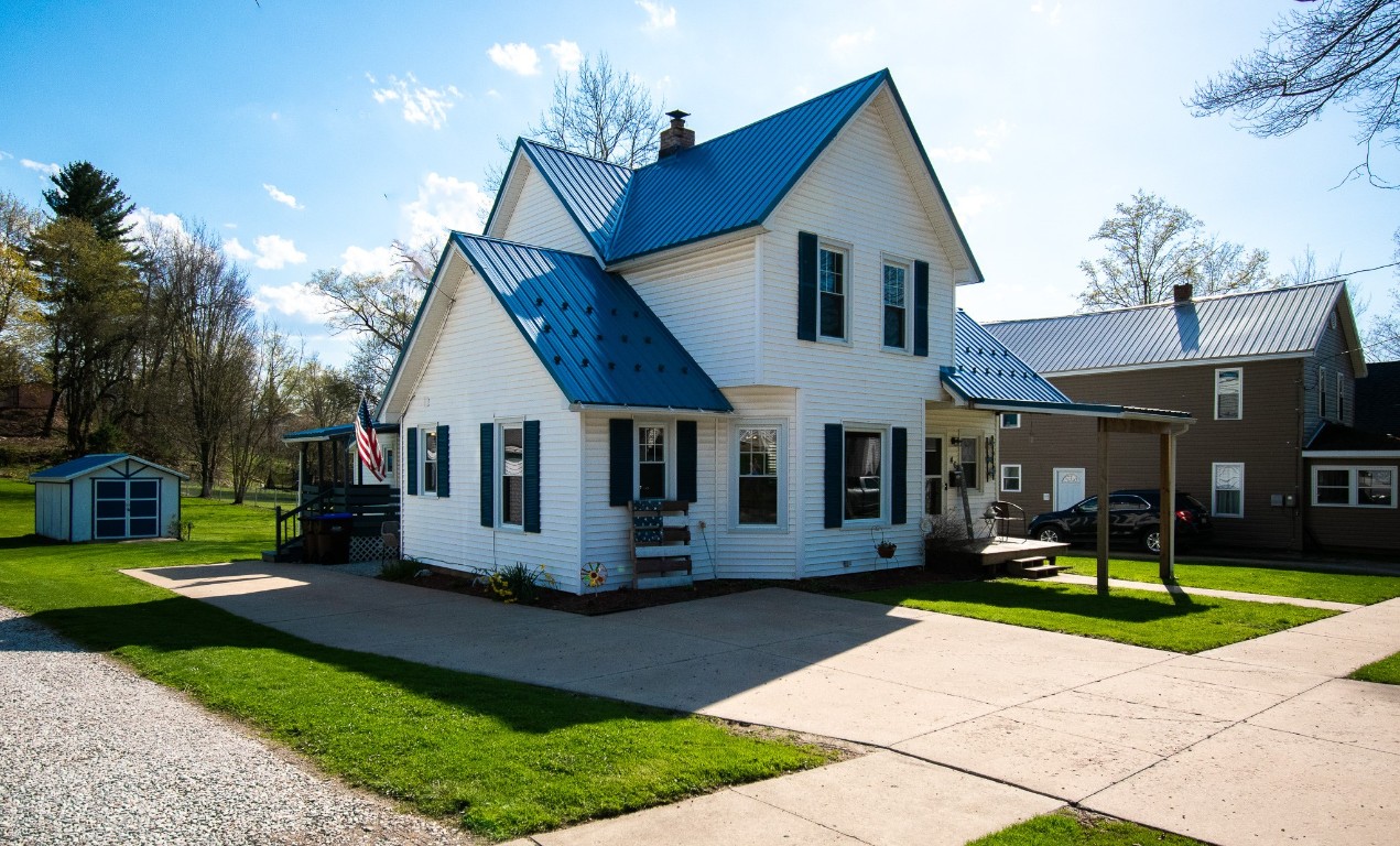 46 Putnam Street, Union City, Pennsylvania image 3