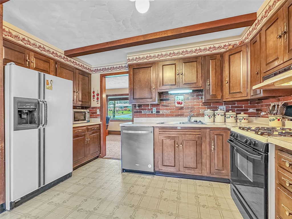 12191 Skyview Drive, Edinboro, Pennsylvania image 10