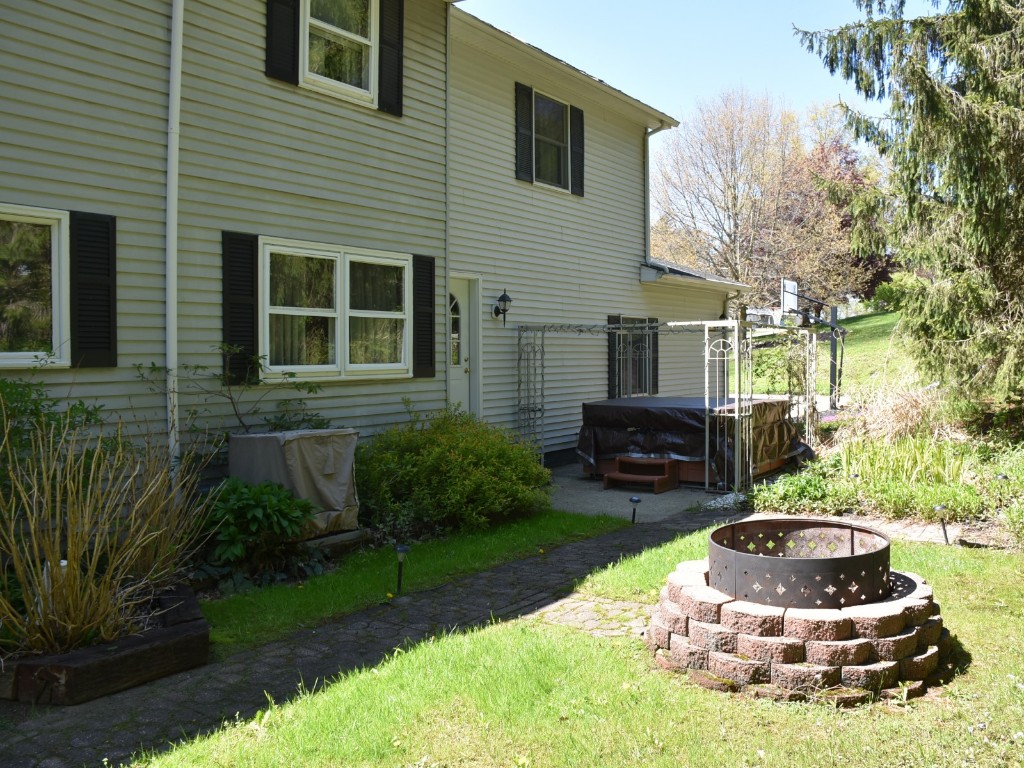 22460 Hodges Lane, Cambridge Springs, Pennsylvania image 7