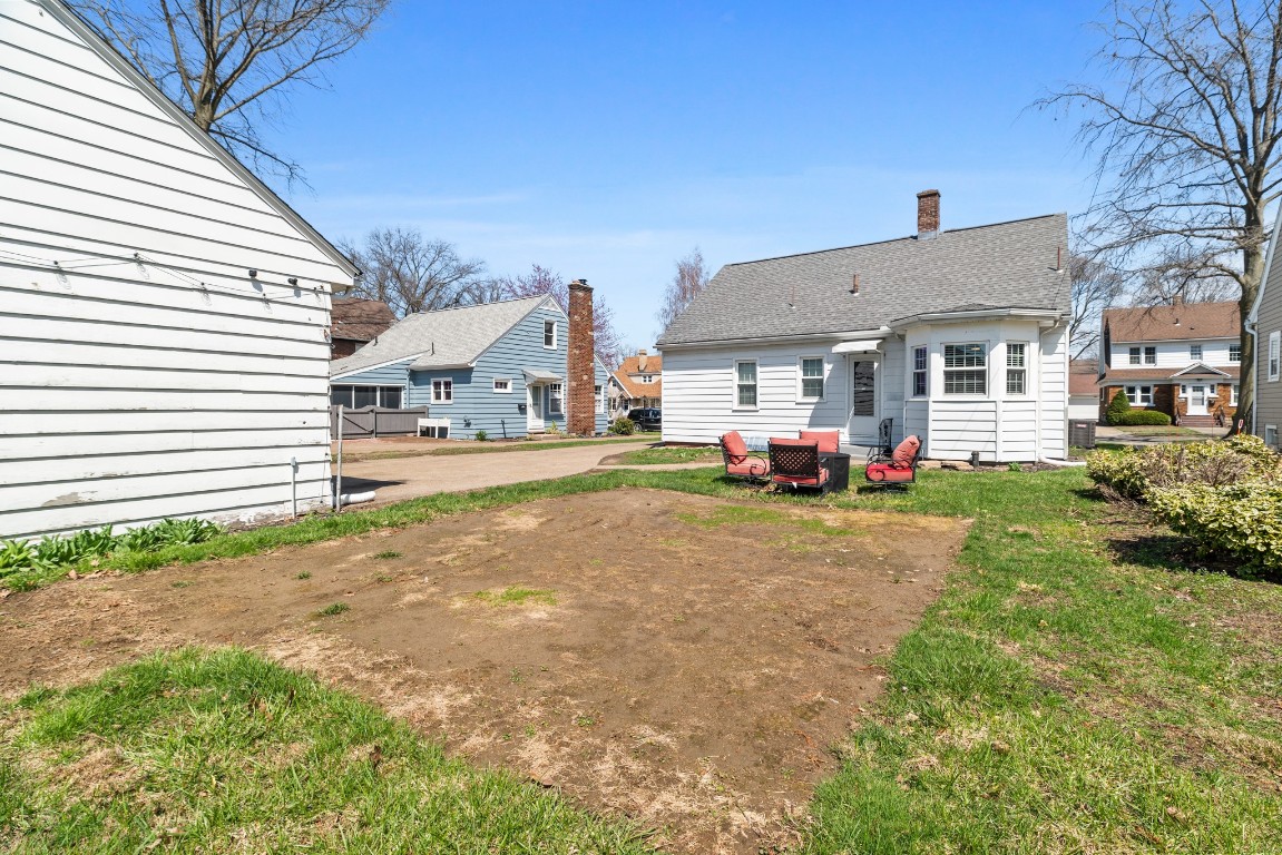 626 Vermont Avenue, Erie, Pennsylvania image 18