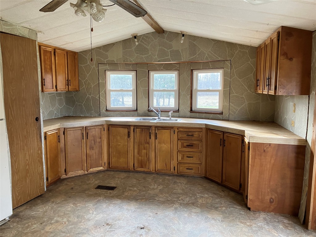 11090 Moss Grove Road, Titusville, Pennsylvania image 35