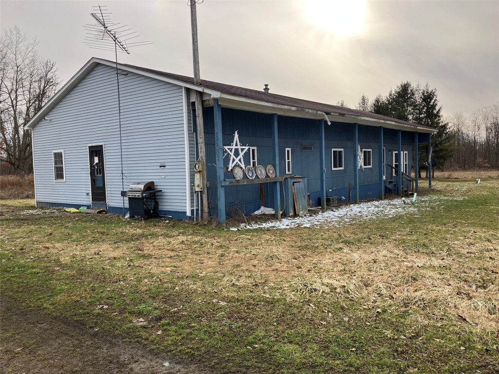11090 Moss Grove Road, Titusville, Pennsylvania image 2