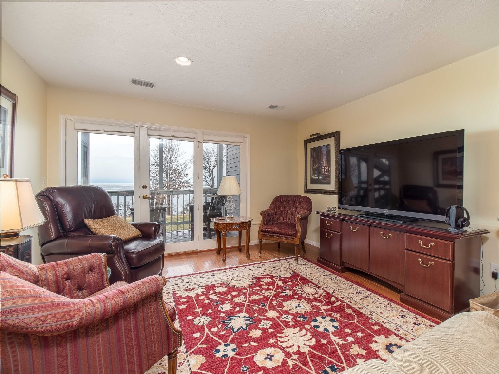 3300 Baer Beach Unit A-7 Road, Erie, Pennsylvania image 16