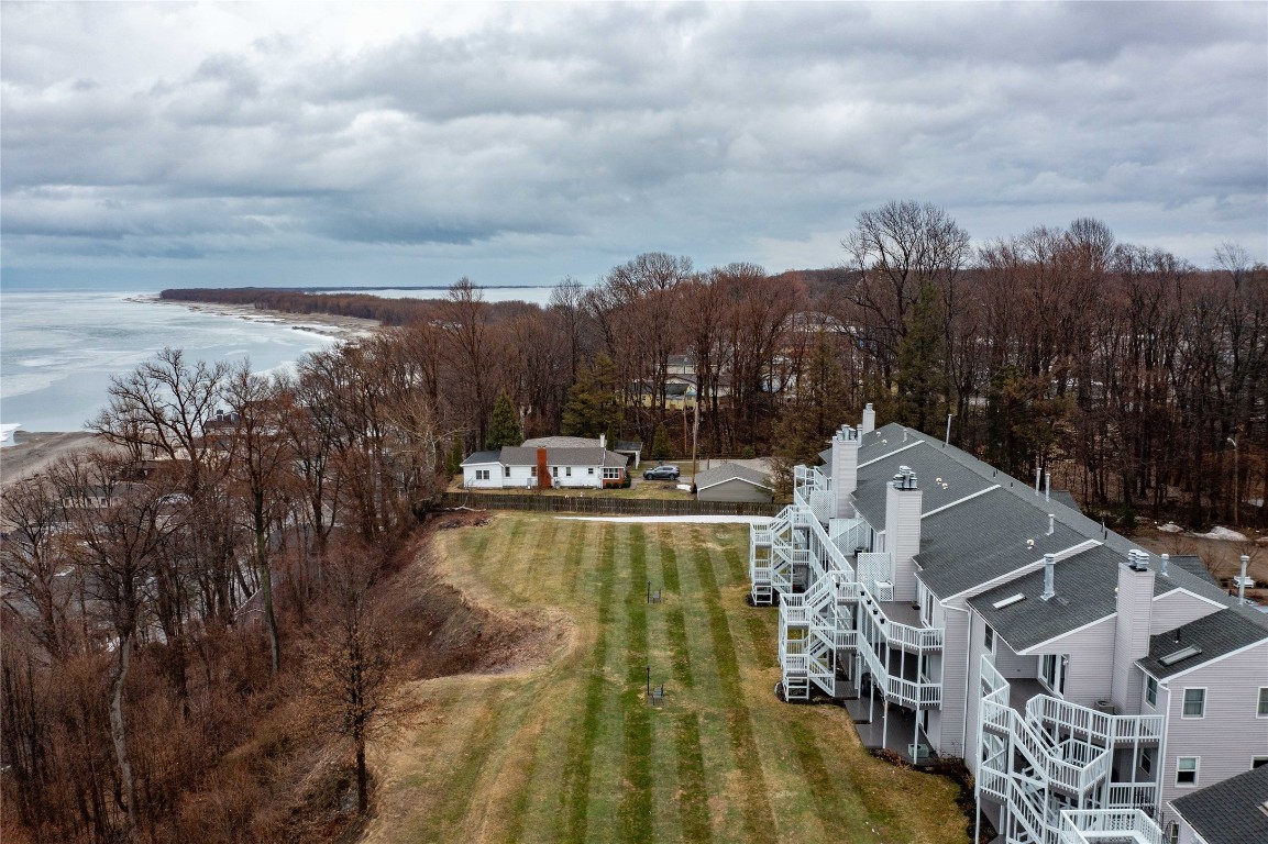 3300 Baer Beach Unit A-7 Road, Erie, Pennsylvania image 9