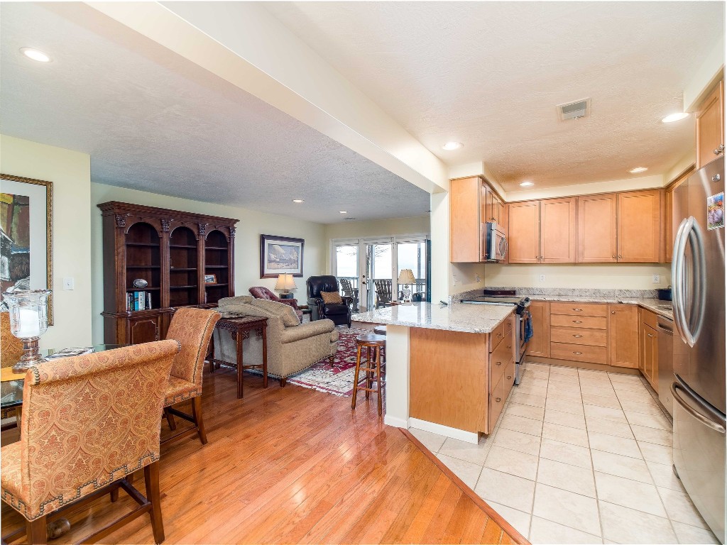 3300 Baer Beach Unit A-7 Road, Erie, Pennsylvania image 13