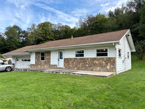 Homes For Sale - 871 Thurston Road<br/> Crawford County, Meadville, PA 16335