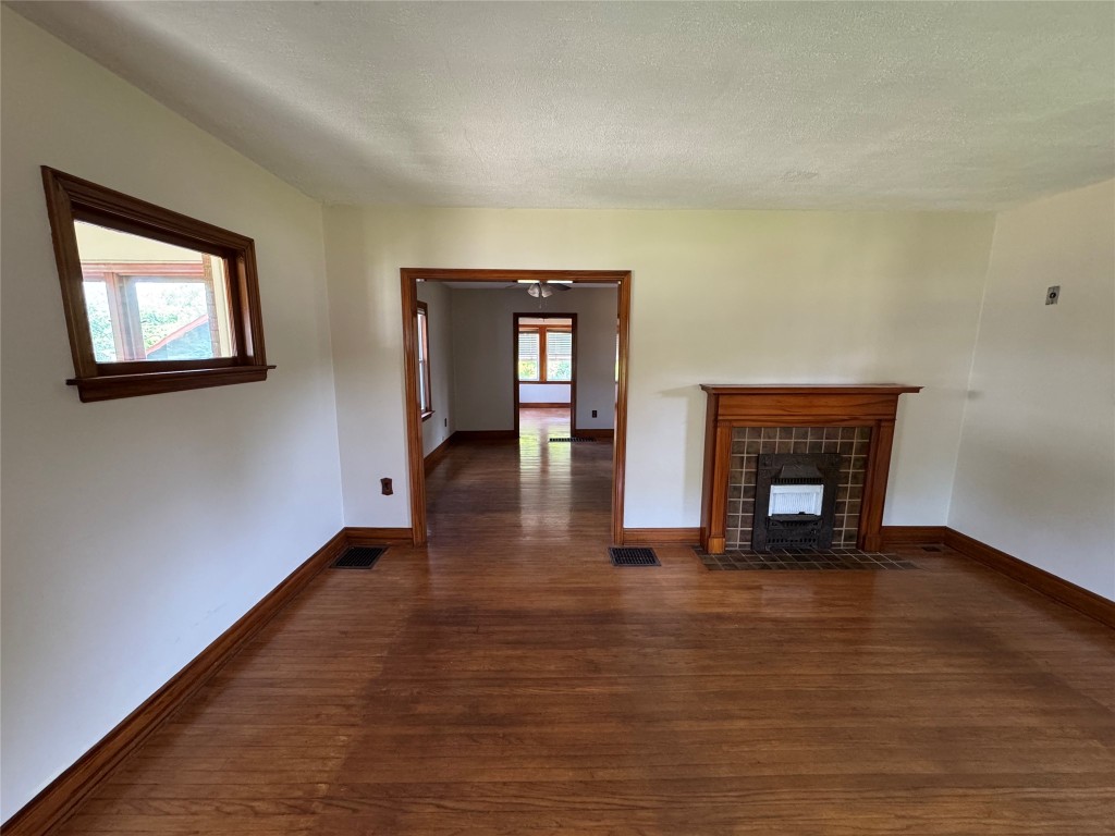 2817 Arcadia Avenue, Erie, Pennsylvania image 6