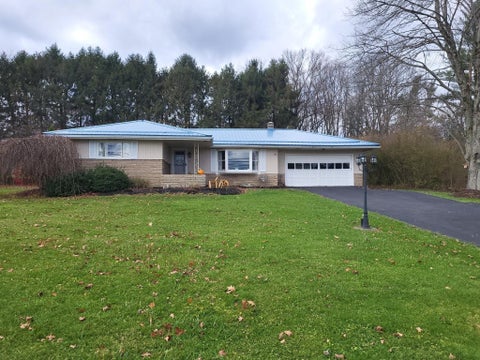 Photo for 11121 MERCER Pike