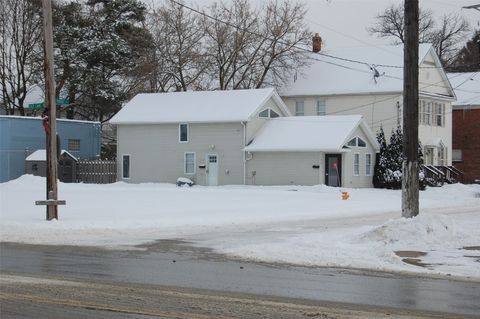 Homes For Sale - 613 Payne Avenue<br/> Erie, PA 16503