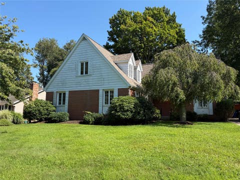 Homes For Sale - 6025 Overlook Drive<br/> Erie, PA 16505