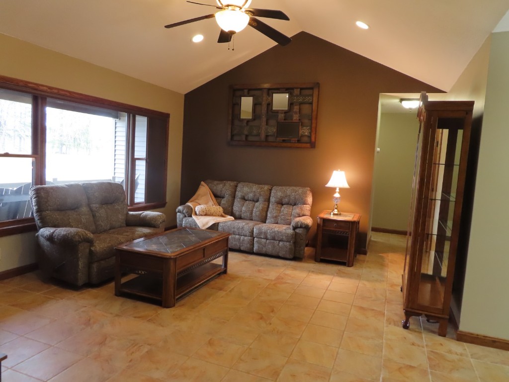 12003 Oakland Beach Road, Conneaut Lake, Pennsylvania image 6