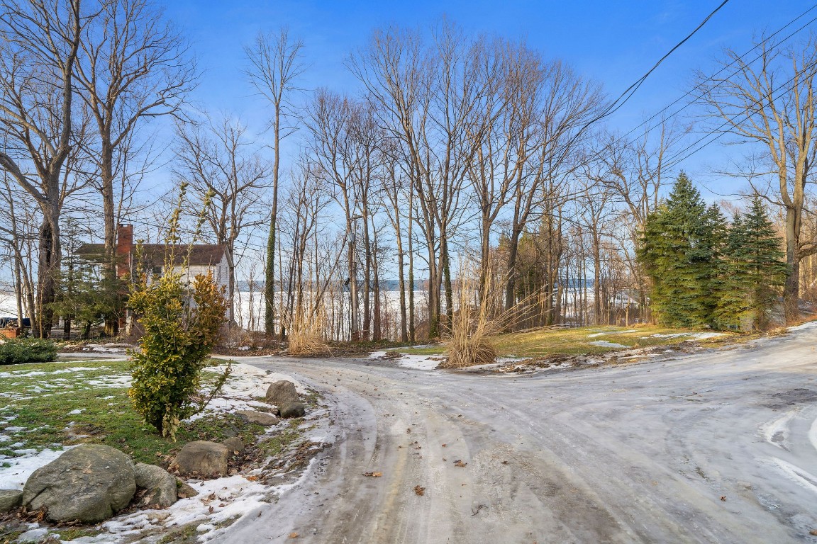 9812 E Lake Road, North East, Pennsylvania image 39