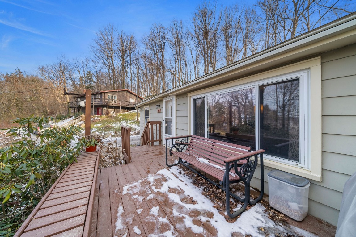 9812 E Lake Road, North East, Pennsylvania image 4