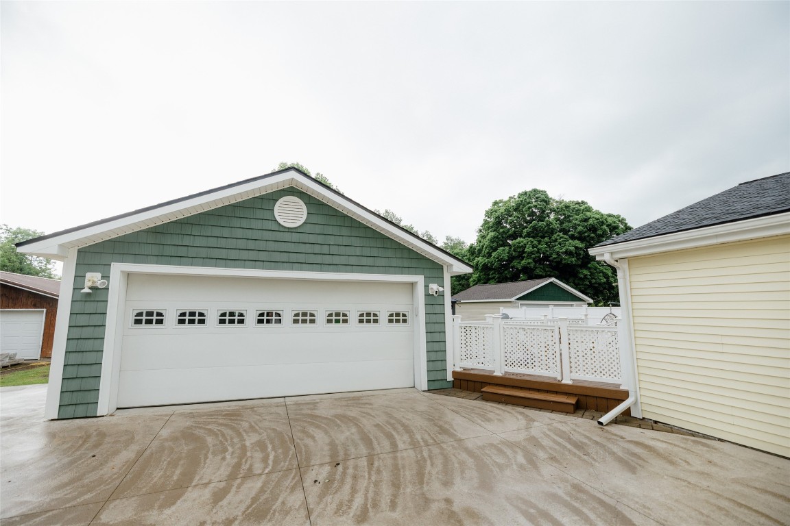 883 E South Street, Corry, Pennsylvania image 36