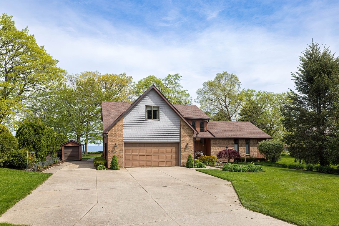 11312 Lakeside Drive, North East, Pennsylvania image 2