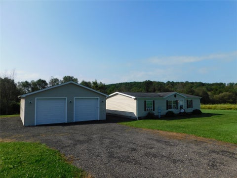 Homes For Sale - 2261 Crane Road<br/> Erie County, Edinboro, PA 16412