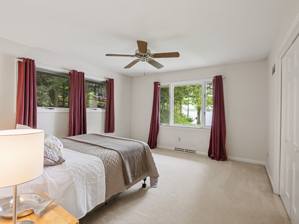 12052 Lake Drive, Conneaut Lake, Pennsylvania image 18