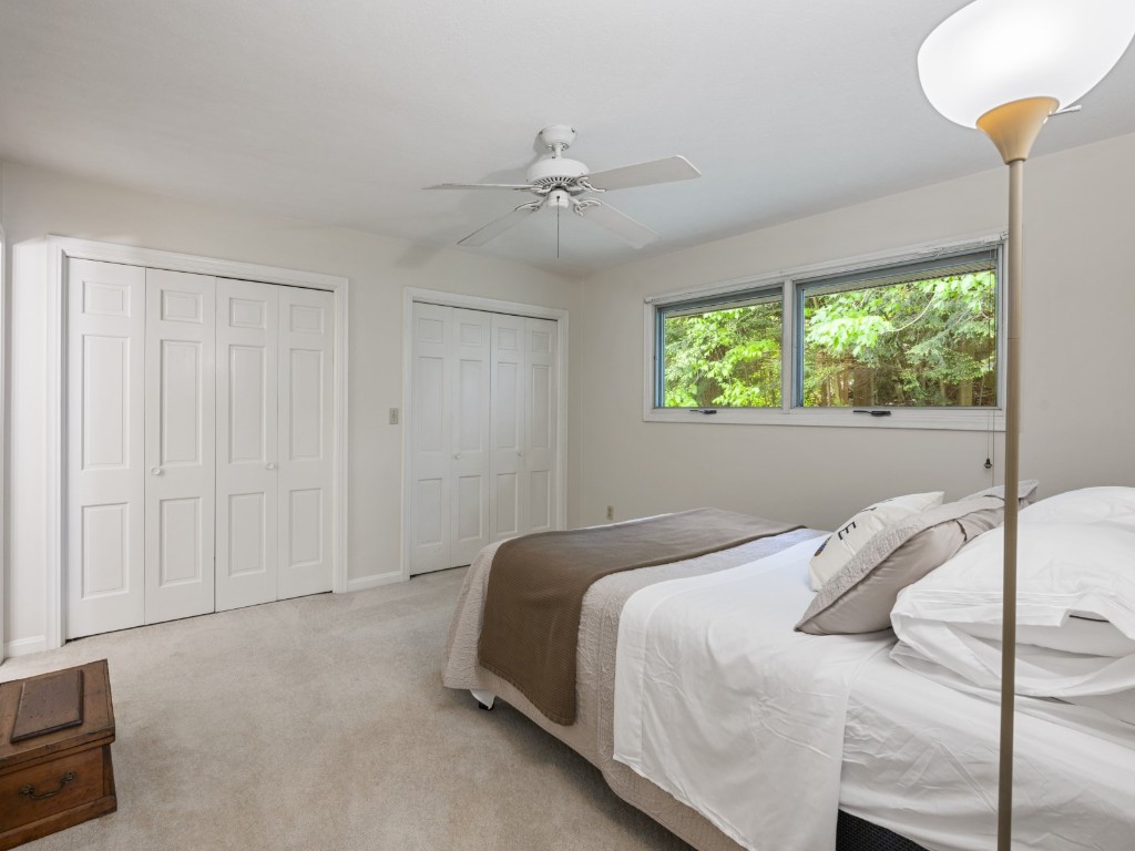 12052 Lake Drive, Conneaut Lake, Pennsylvania image 17