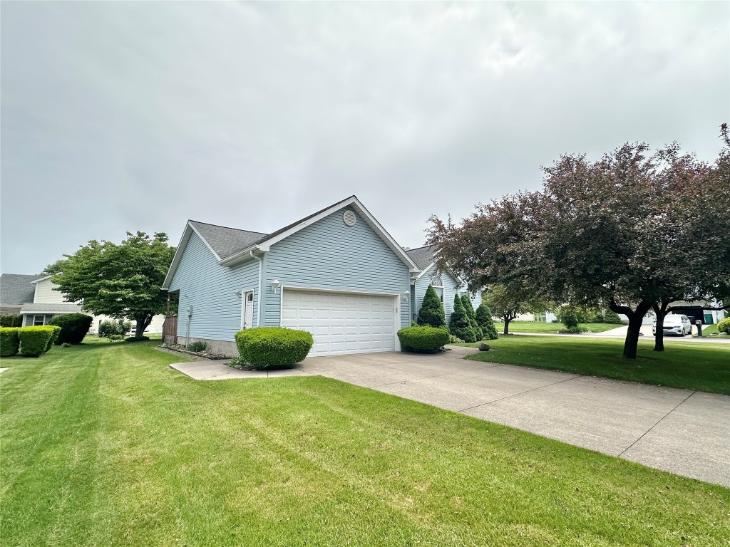 2055 Suzanne Drive, Harborcreek, Pennsylvania image 5