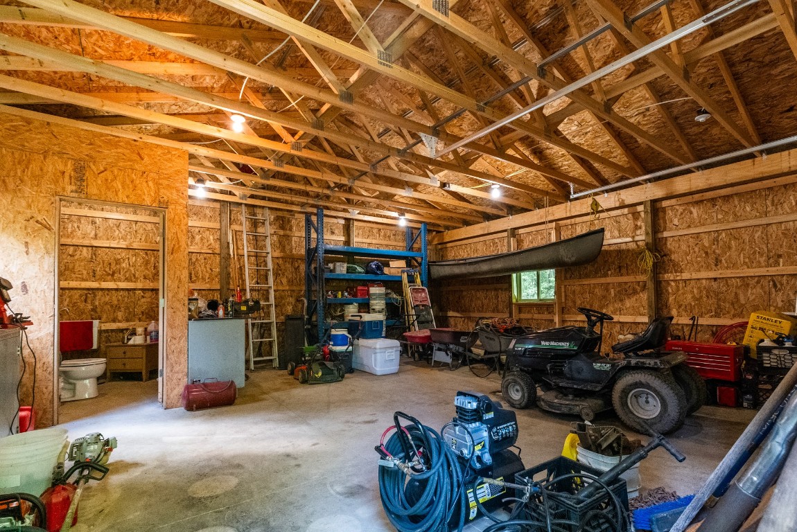8710 Perry Highway, Erie, Pennsylvania image 28