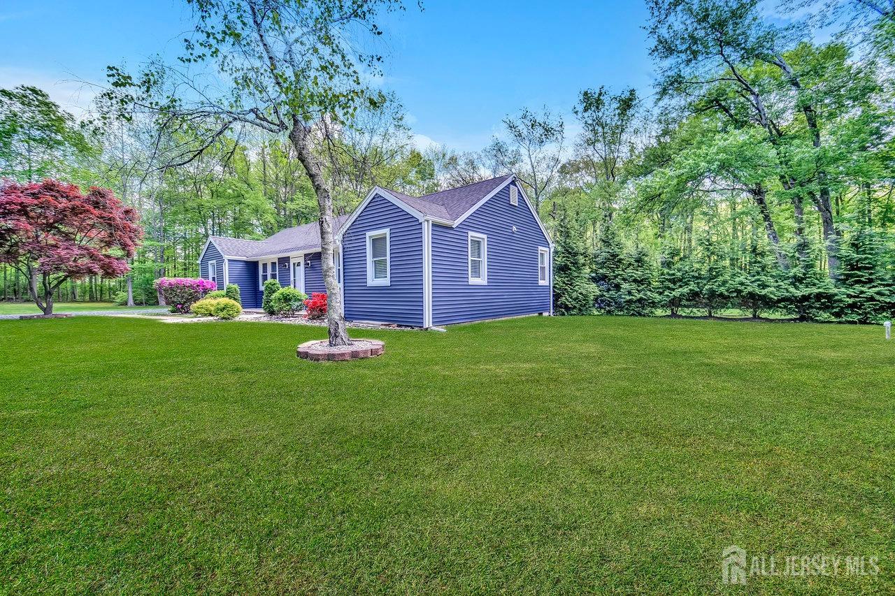 15 Federal Road, Monroe Township, New Jersey image 2