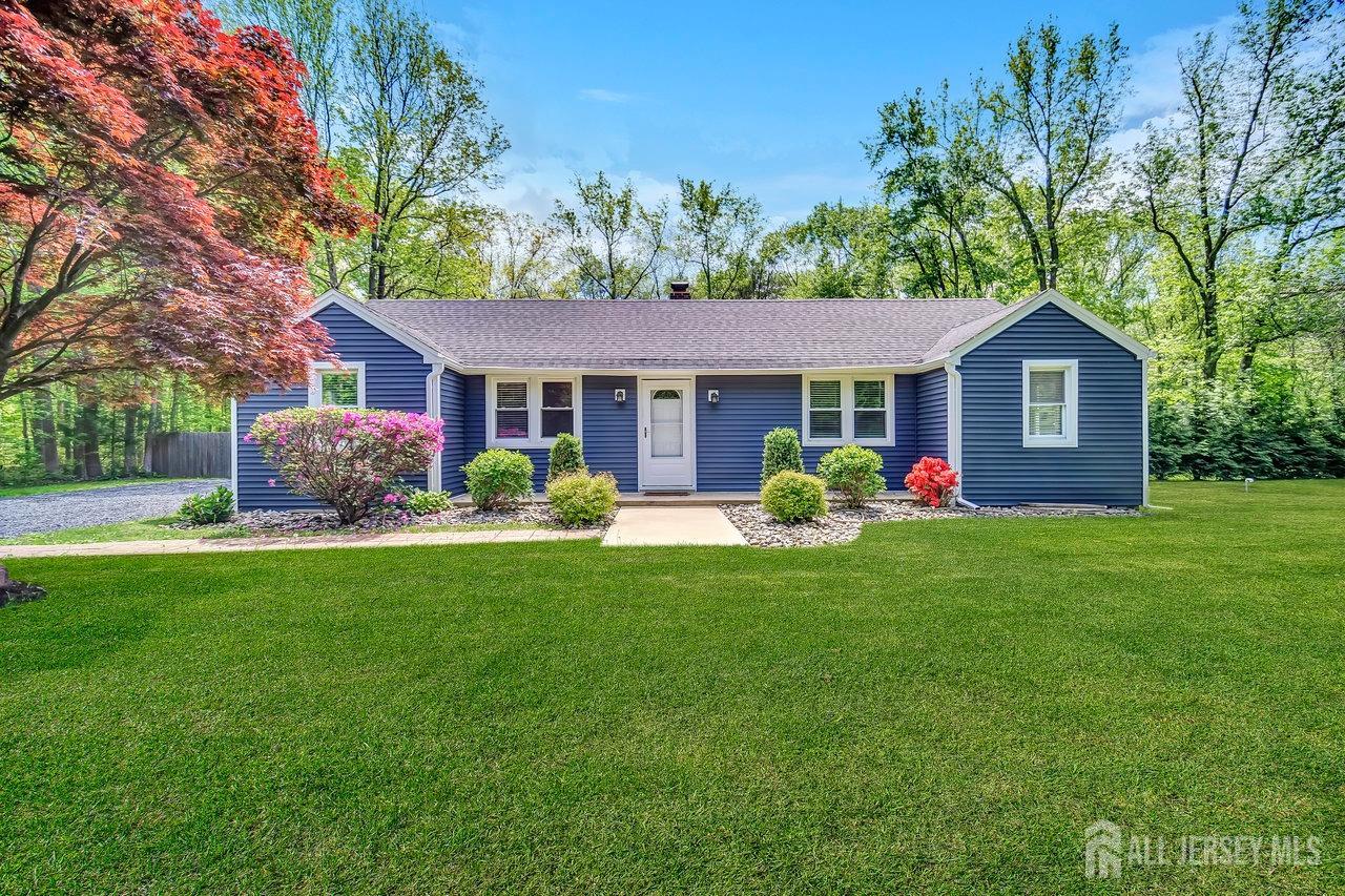 15 Federal Road, Monroe Township, New Jersey image 1