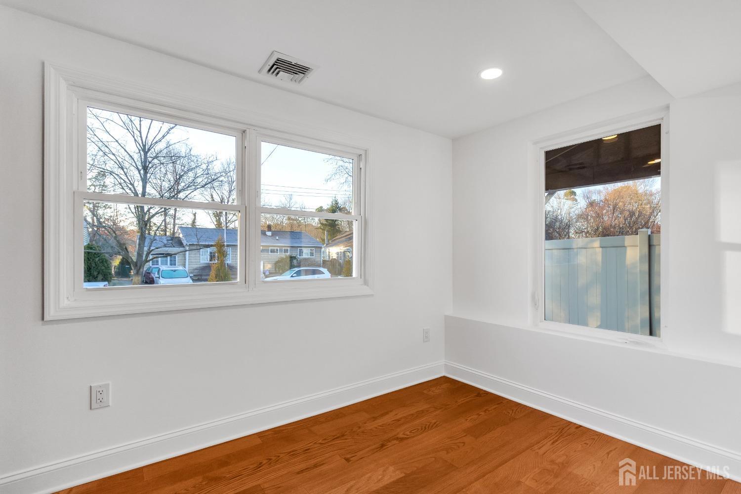 9 Huxley Drive, Old Bridge, New Jersey image 15
