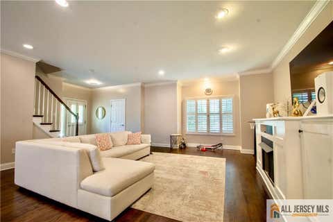 Condo For Sale - 199 Amboy Avenue #199D<br/> Middlesex County, Metuchen, NJ 08840