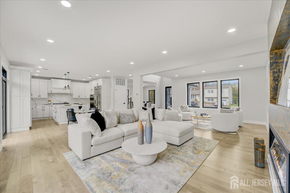 27 Ertle Avenue, Spotswood, New Jersey image 10