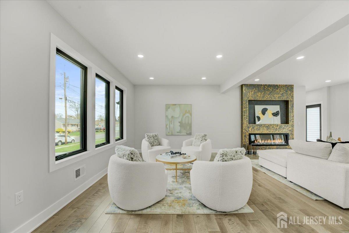 27 Ertle Avenue, Spotswood, New Jersey image 8