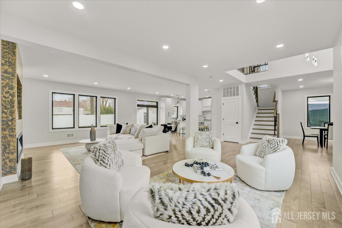 27 Ertle Avenue, Spotswood, New Jersey image 9