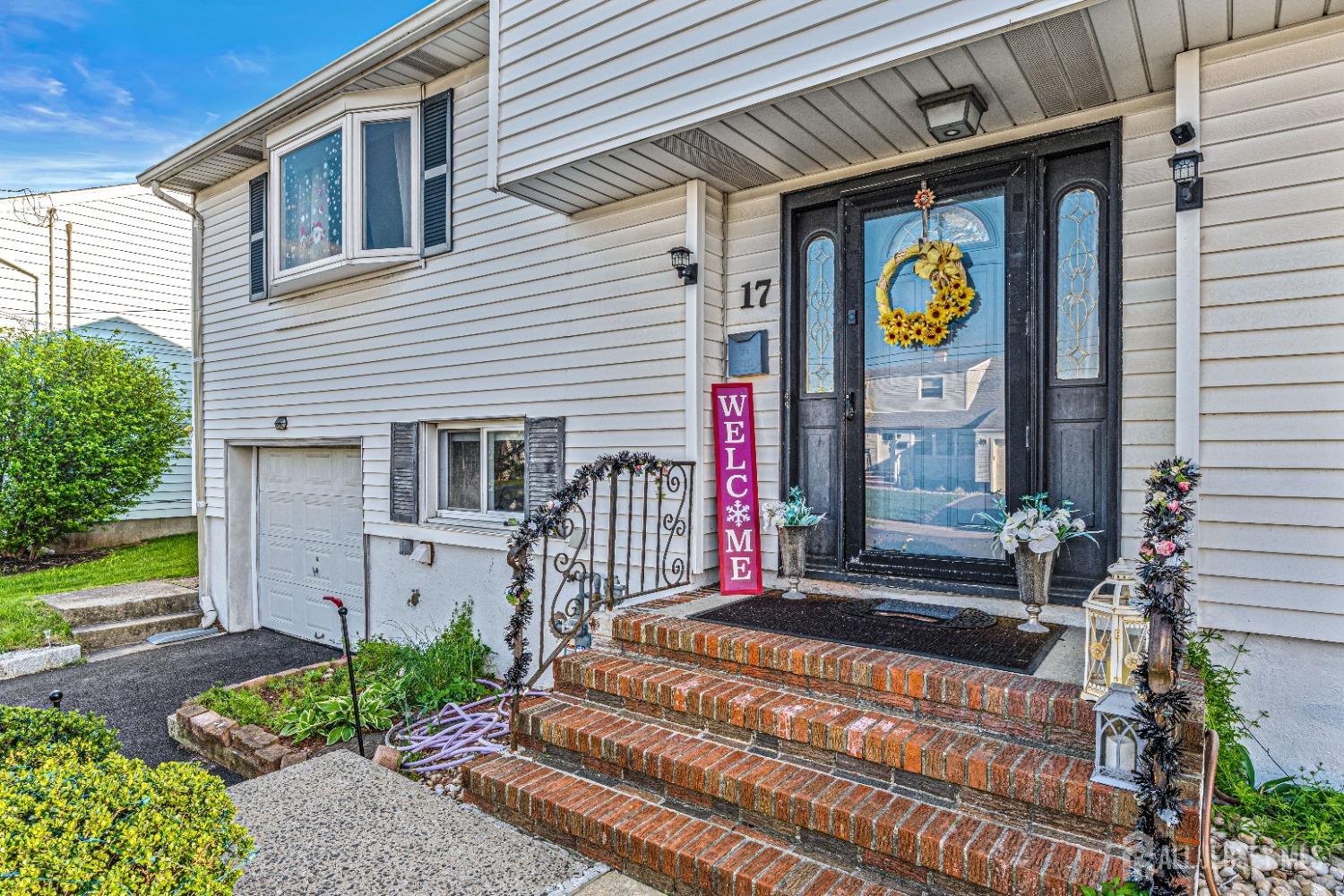 17 Sunnyside Drive, Carteret, New Jersey image 2