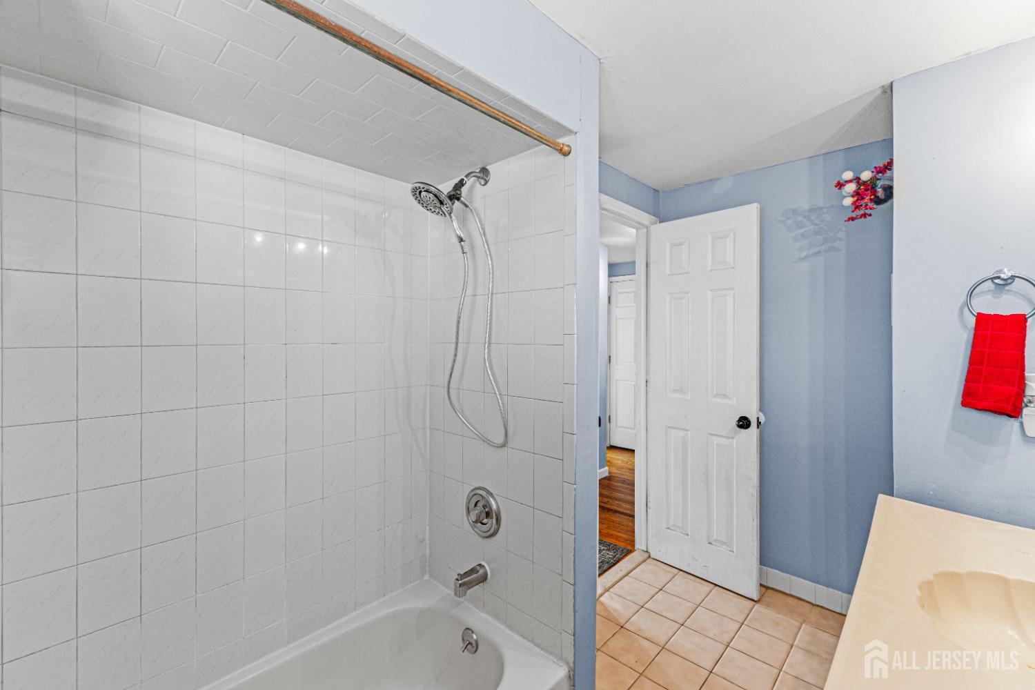 17 Sunnyside Drive, Carteret, New Jersey image 26